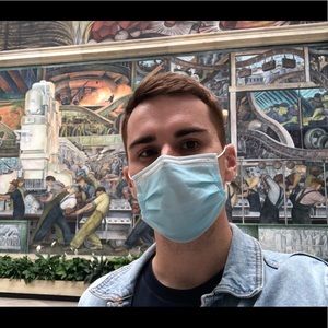 Meet your Posher, Adam